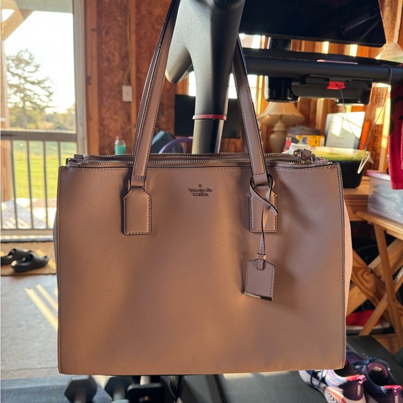 kate spade Handbags - Kate Spade Beigey Pink toned Leather Tote